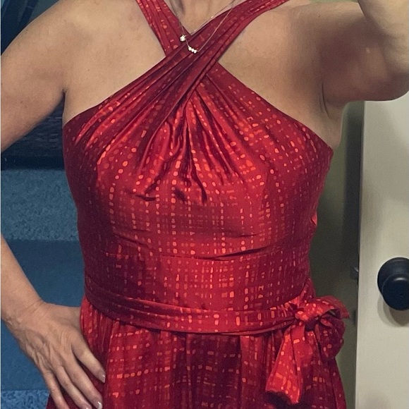 White House Black Market Criss Cross Halter Dress - Picture 15 of 15